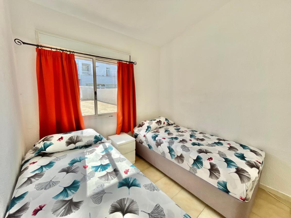 Relax Beach House Puerto de Santiago  Bagian luar foto